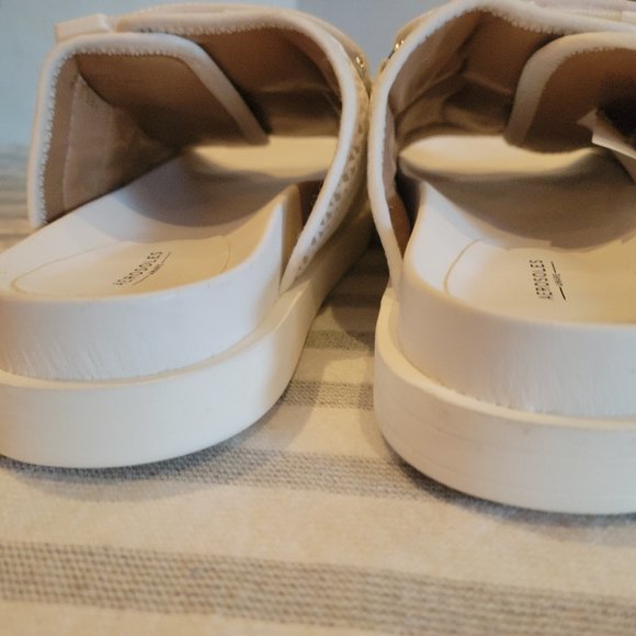 Aerosoles Aware Tara Mesh Sandals - Picture 3 of 13